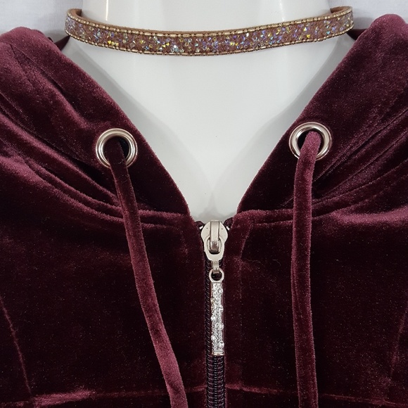 TRACK SUIT Chico's Maroon Valour L 2 Short - Picture 2 of 8